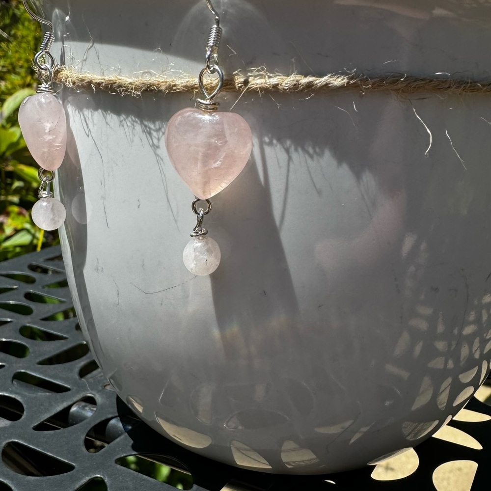 Rose Quartz Heart Earrings – Silver-Plated & Hypoallergenic